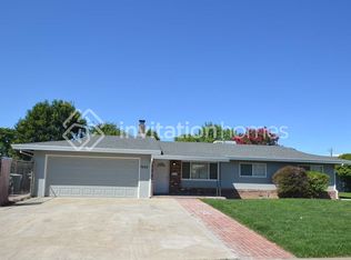 7668 Eastbreeze Cir, Sacramento, CA 95828