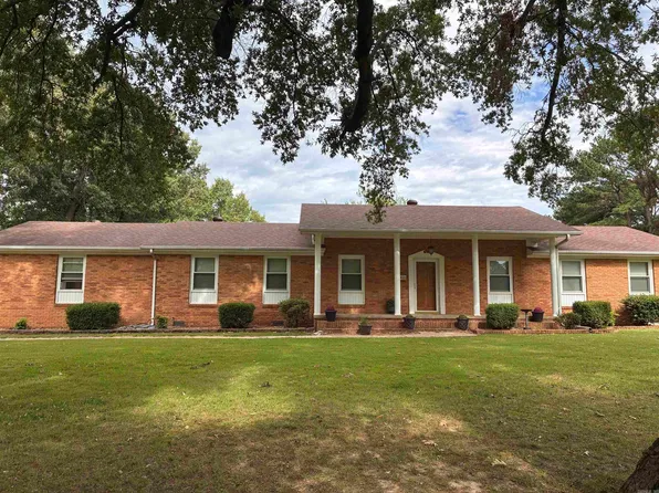 792 N Royal Ave, Piggott, AR 72454