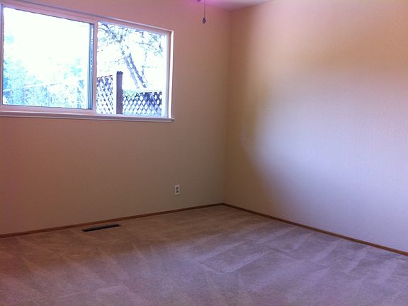 2nd image of 885 Durshire Way