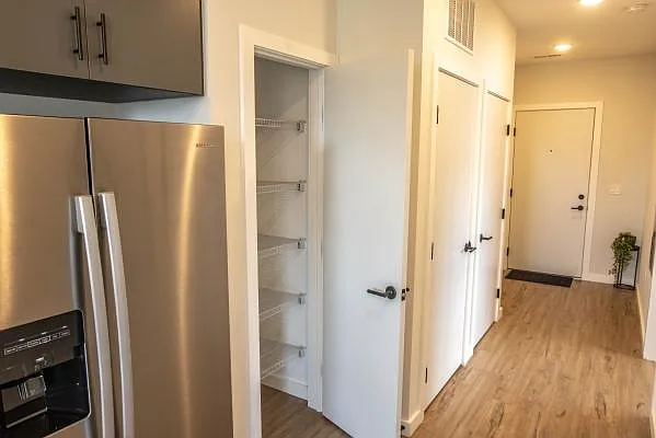 412 E Healey St #310 — Photo 16
