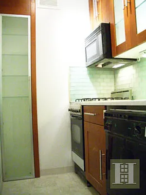 Sold by Halstead Real Estate | media 2