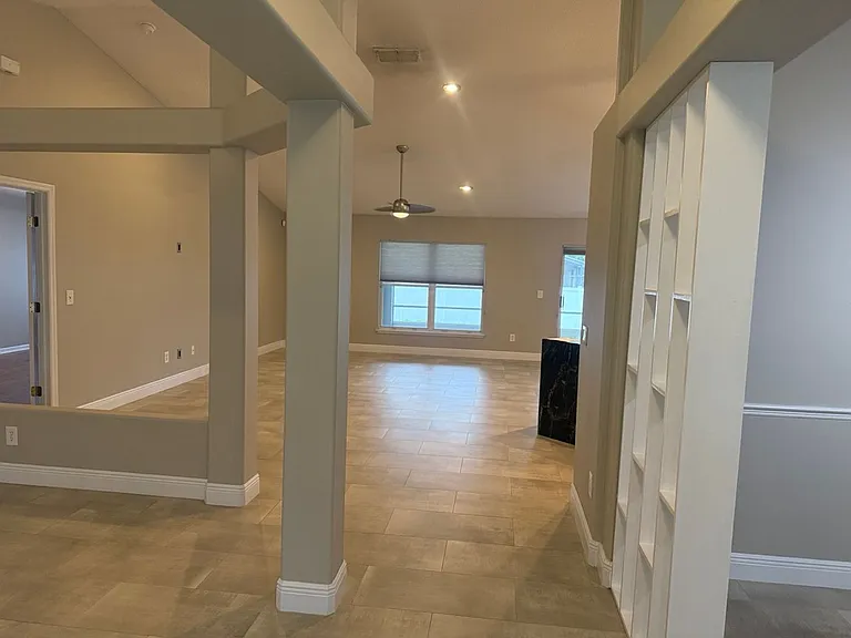 9020 Lake Coventry Ct — Photo 9