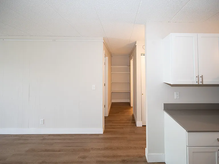 George Apartments - 625 3rd Street Southwest - 5 — Photo 9