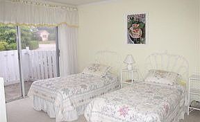5th image of 467 Silver Moss Dr