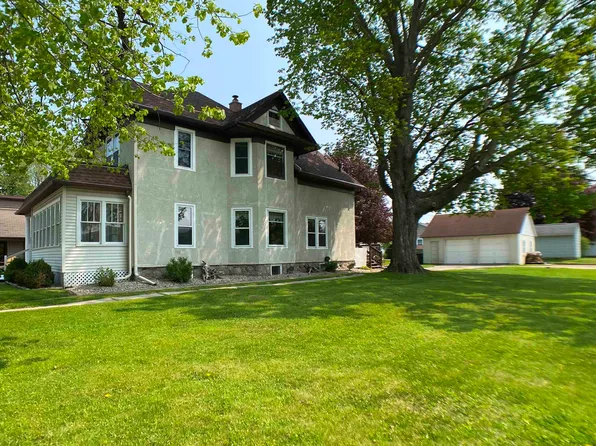 146 N Cecil St, Bonduel, WI 54107