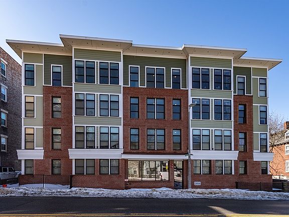 2nd image of 299 Dudley St