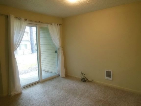 5th image of 23723 12th Pl S APT 2006