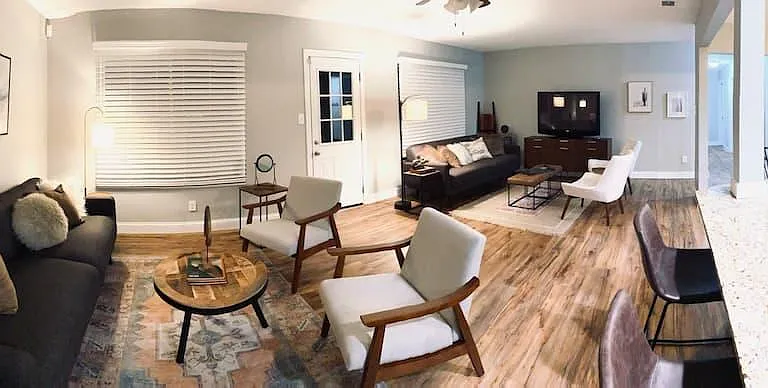 118 Johnson Rd — Photo 2