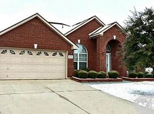 2420 Carson Trl, Grand Prairie, TX 75052