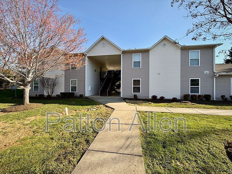 1st image of 10 Zell Ln APT B