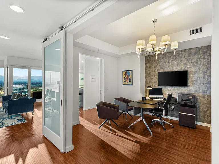 4525 Dean Martin Dr #1906 — Photo 7
