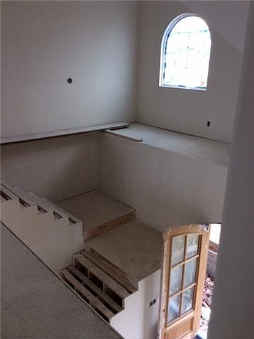2nd image of 2101 Berry Patch Rd