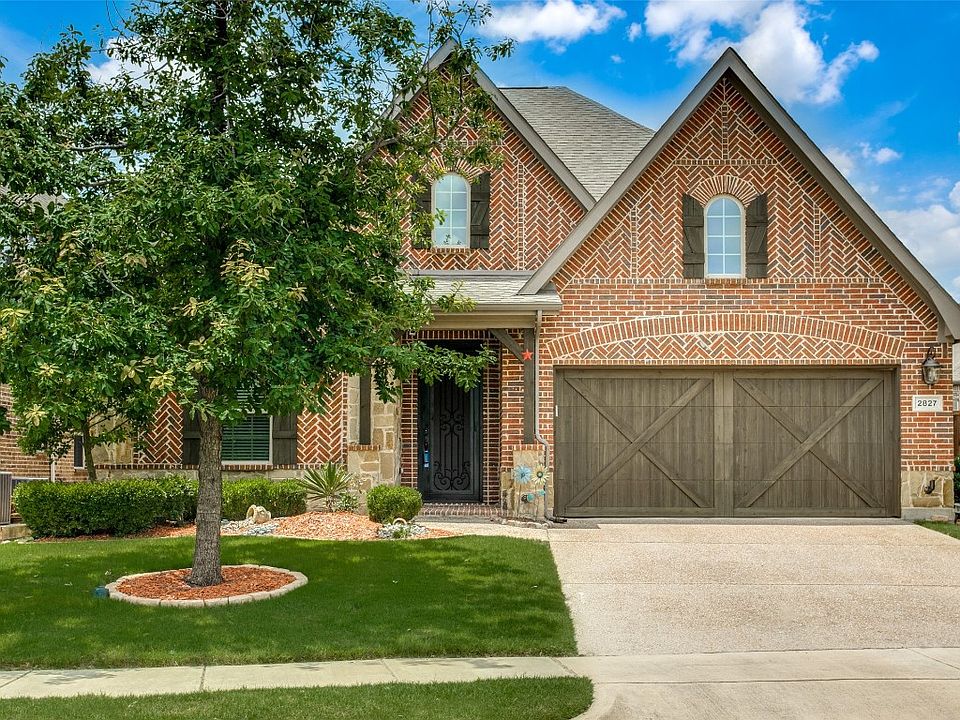 1st image of 2827 Sheffield Dr