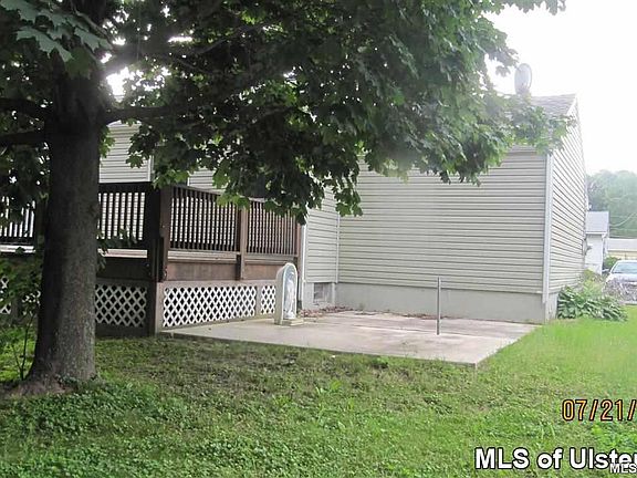 5th image of 17 Birchwood Dr S