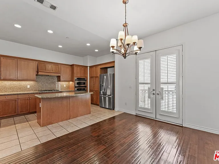 5738 Celedon Crk — Photo 12