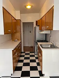 Rented by Georgine Podhorsky, LREB