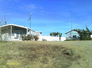 5750 Snowline Rd, Phelan, CA 92371