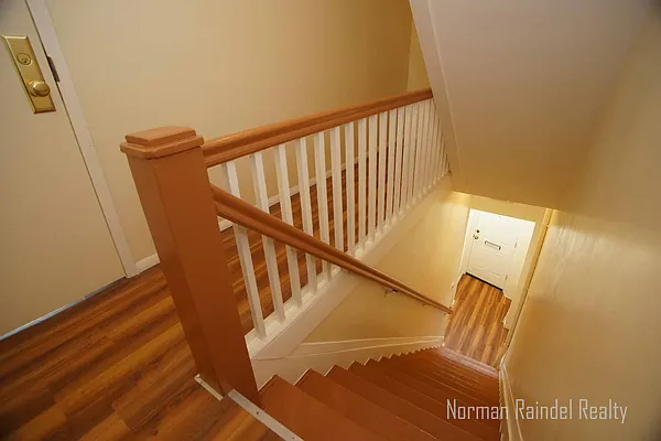 Rented by Norman Raindel, LREB | media 3