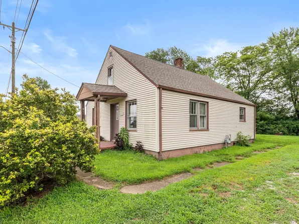 1729 W 2nd St, Seymour, IN 47274