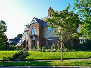 1 Intervale Rd, Providence, RI 02906