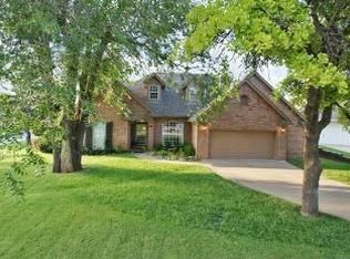 3801 Tahlequah Pl, Edmond, OK 73013