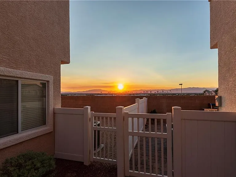 3031 Errol Flynn St #101 — Photo 4