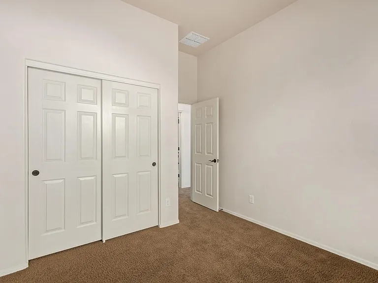 6850 E Pearl St — Photo 29