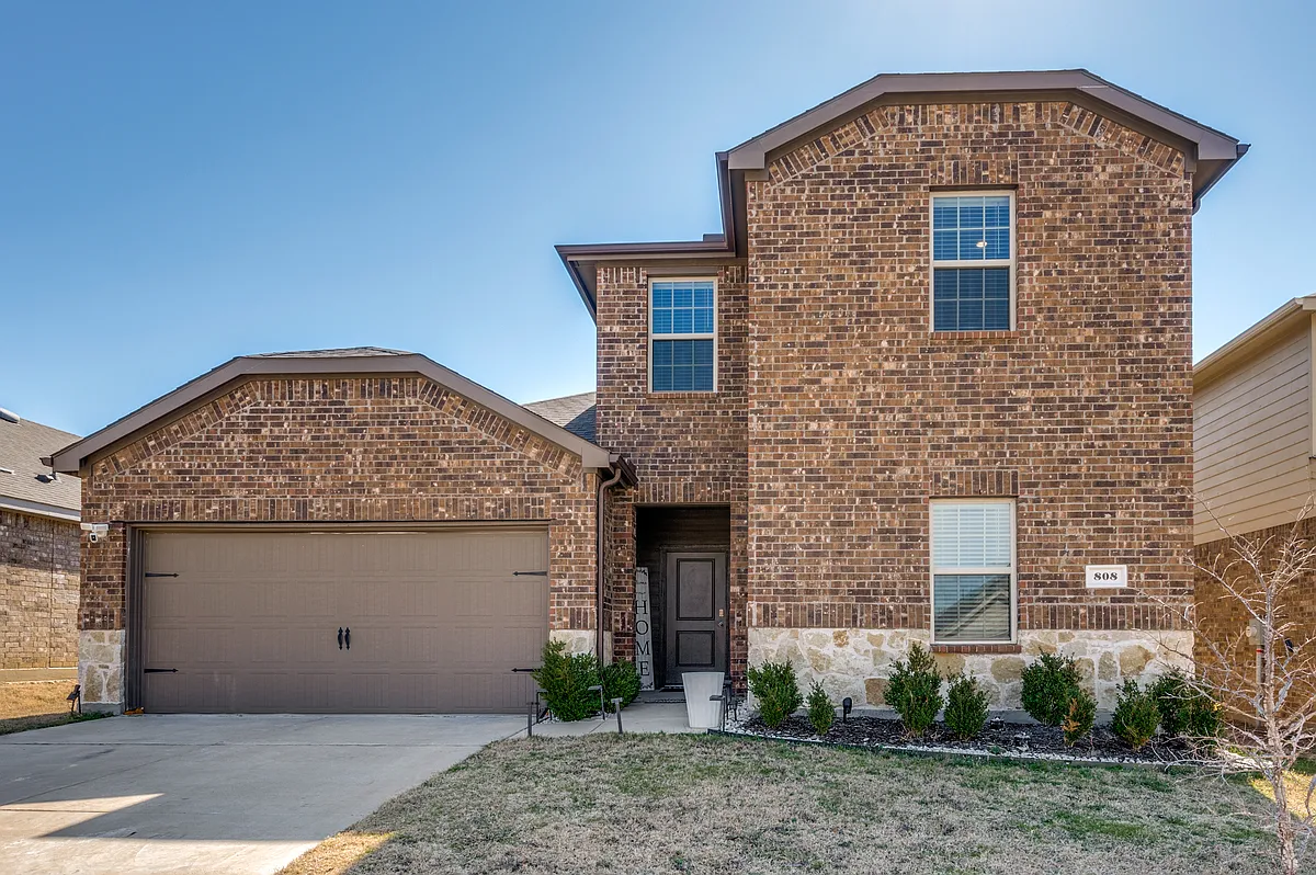 Building Photo - 808 Fueller Dr