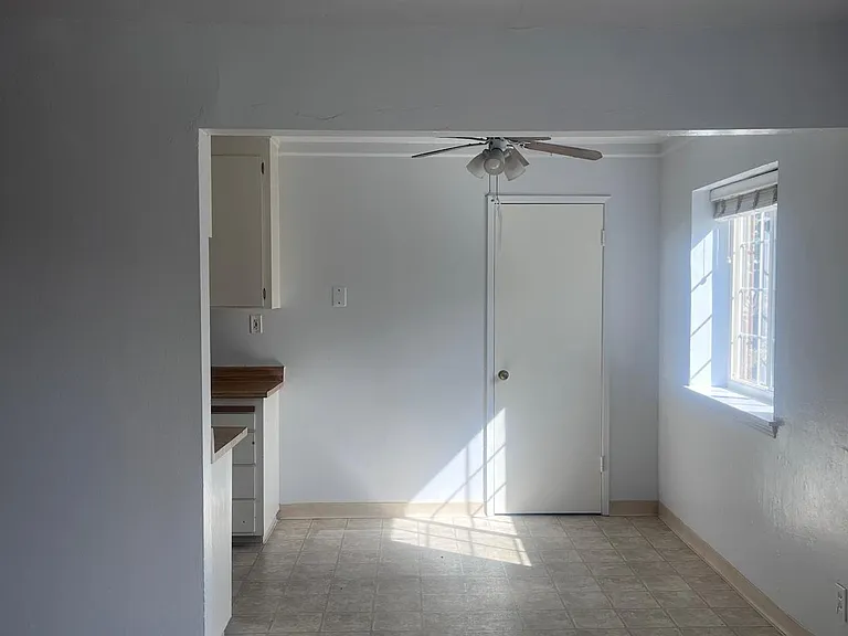 1714 Ross Cir #3 — Photo 5