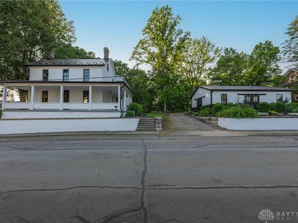 53 S 4th St, Waynesville, OH 45068