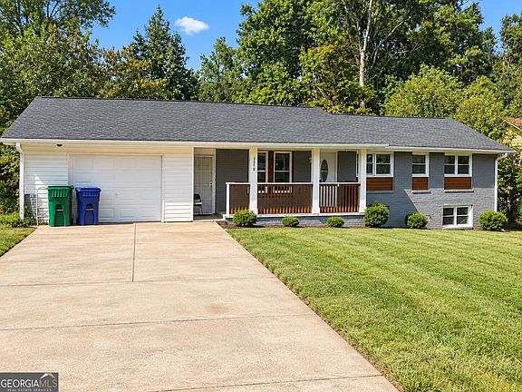 2nd image of 3878 Nielsen Ct
