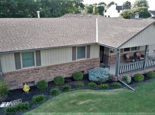 618 Circle Dr, Wellington, KS 67152