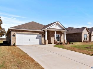 14416 Harvest Ridge Ln, Athens, AL 35611