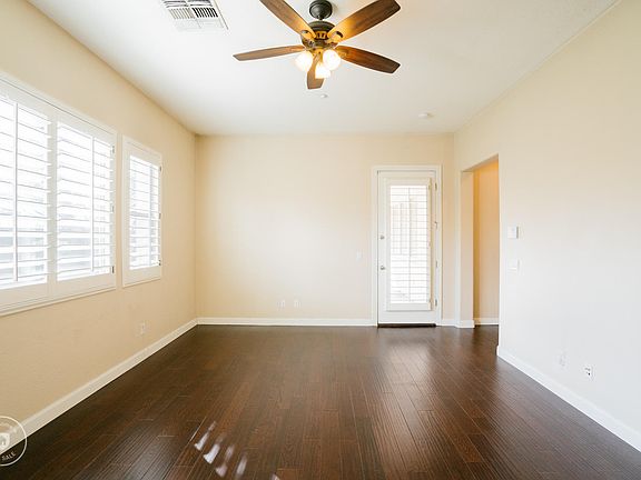 4th image of 30209 N 124th Dr
