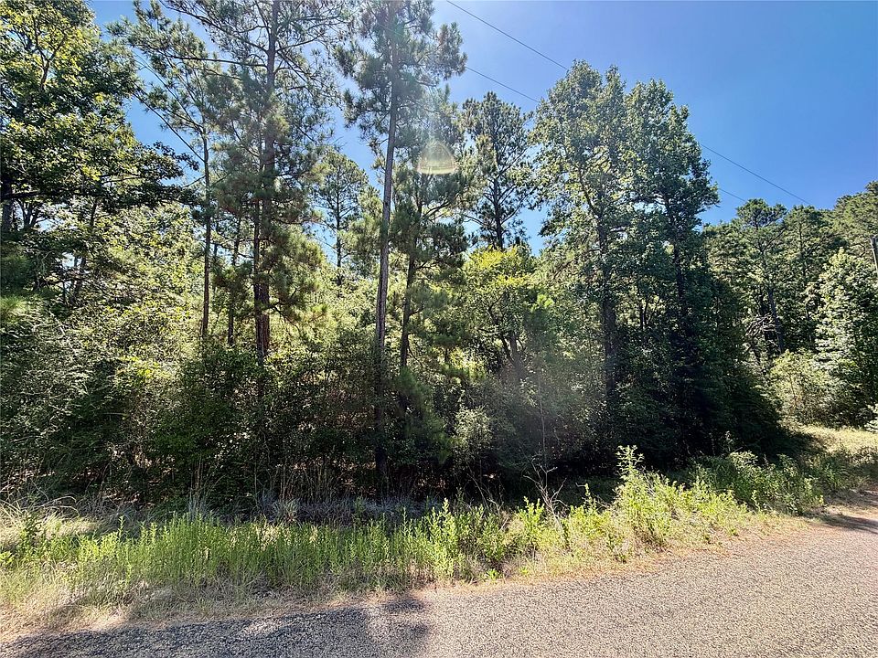 1st image of Lori Ln