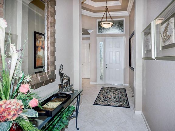 3rd image of 6839 Fabiano Cir