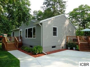 25810 River Rd, Cohasset, MN 55721