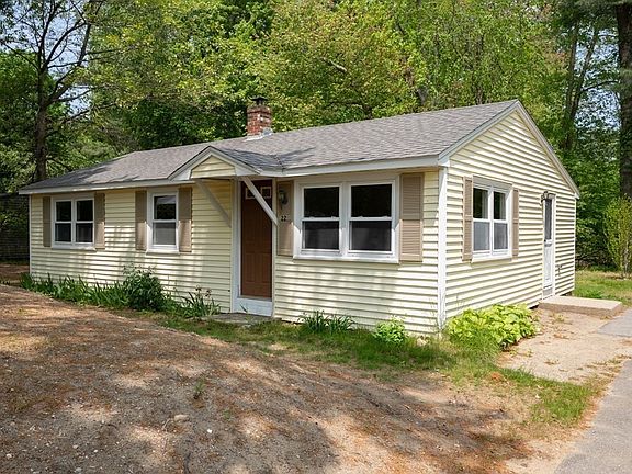 3rd image of 22 Raymond Ave