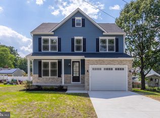 1550 Manduit St, West Deptford, NJ 08086