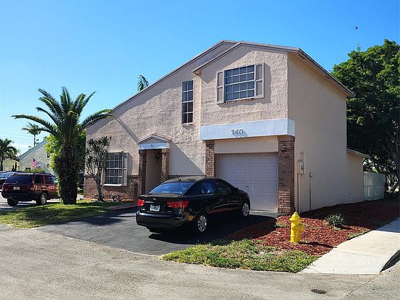 3rd image of 940 Cumberland Terrace