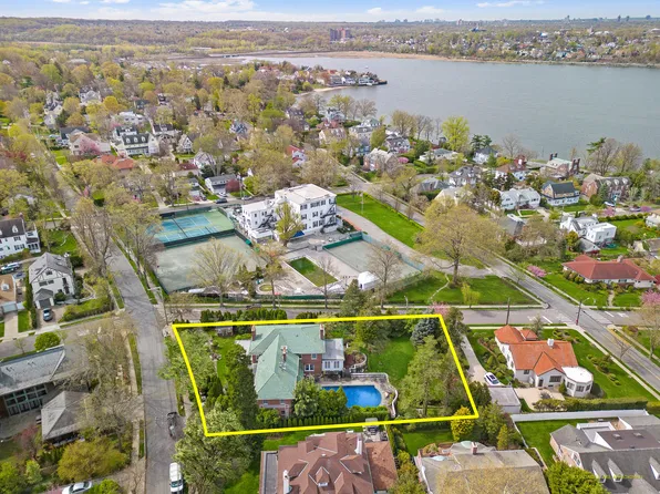 127 Beverly Road image 52 of 57