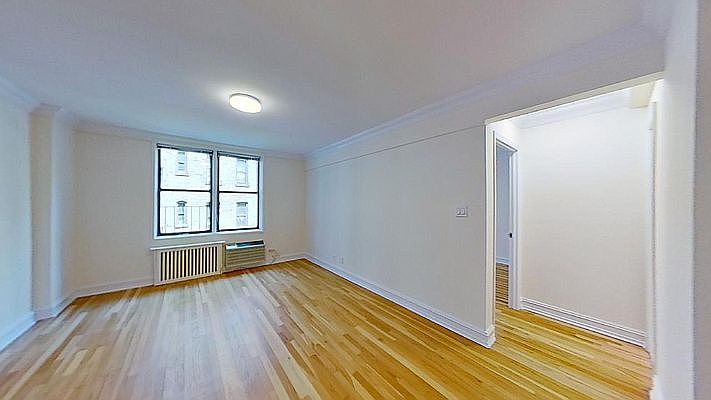 1st image of 305 W 13th St APT 2m
