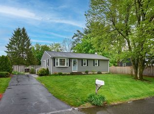 19 Beyer Dr, Easthampton, MA 01027