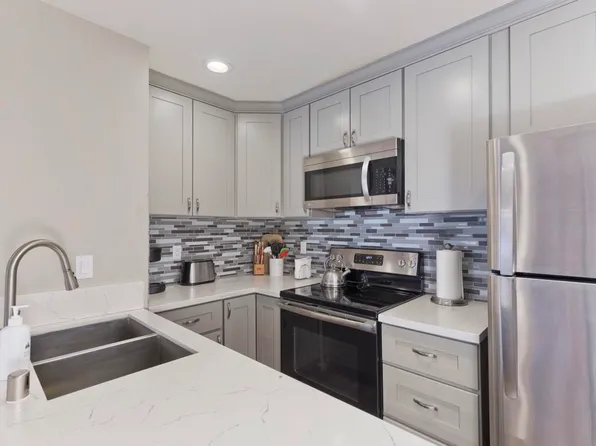 2499 Sierra Nevada Rd #S2, Mammoth Lakes, CA 93546
