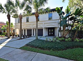 13518 Westshire Dr, Tampa, FL 33618