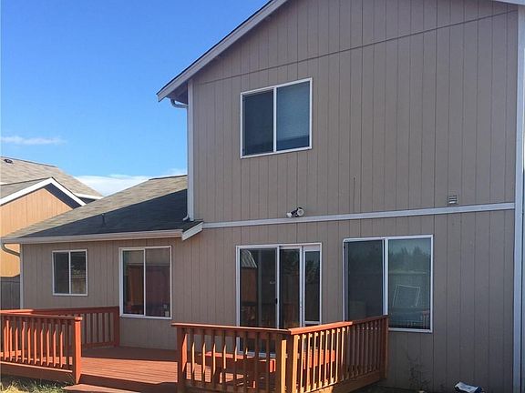 2nd image of 16580 Greenleaf Ave SE