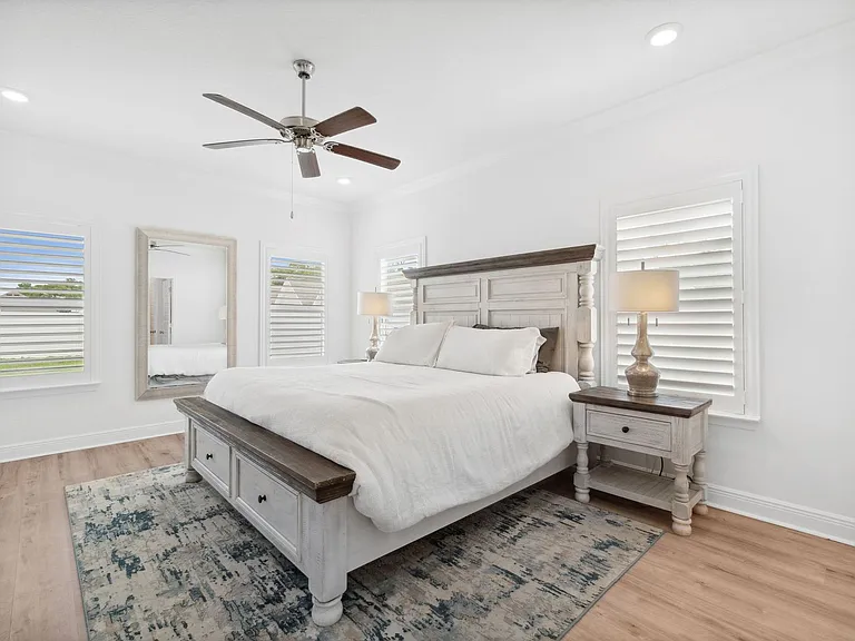 627 Las Roblas Grande Dr — Photo 14
