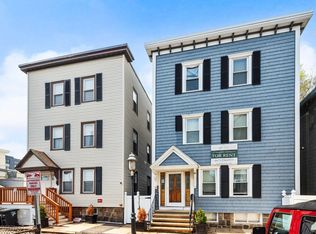 7 Transit St #3, Boston, MA 02127