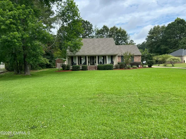 21 Tommy Dr, Philadelphia, MS 39350