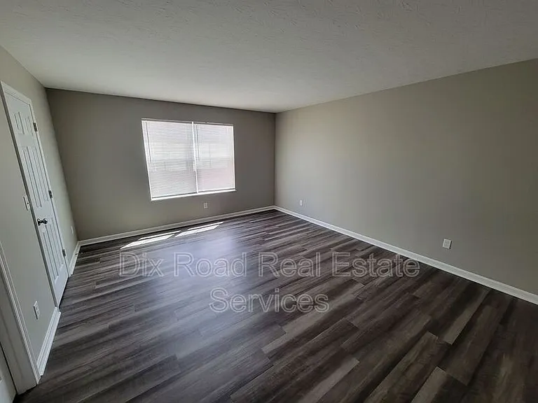 837 Prescot Cir — Photo 10